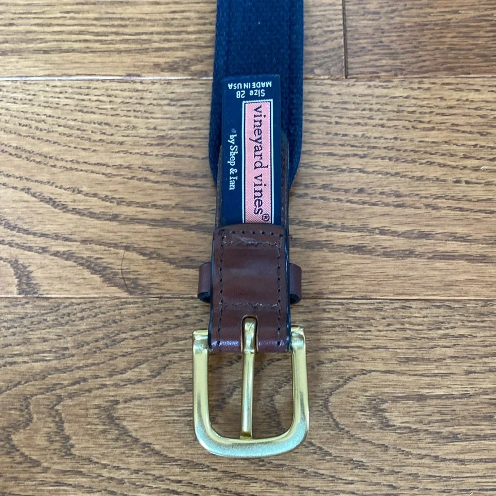 Vineyard Vines Football Belt Brown Leather Silk Print Sz 28